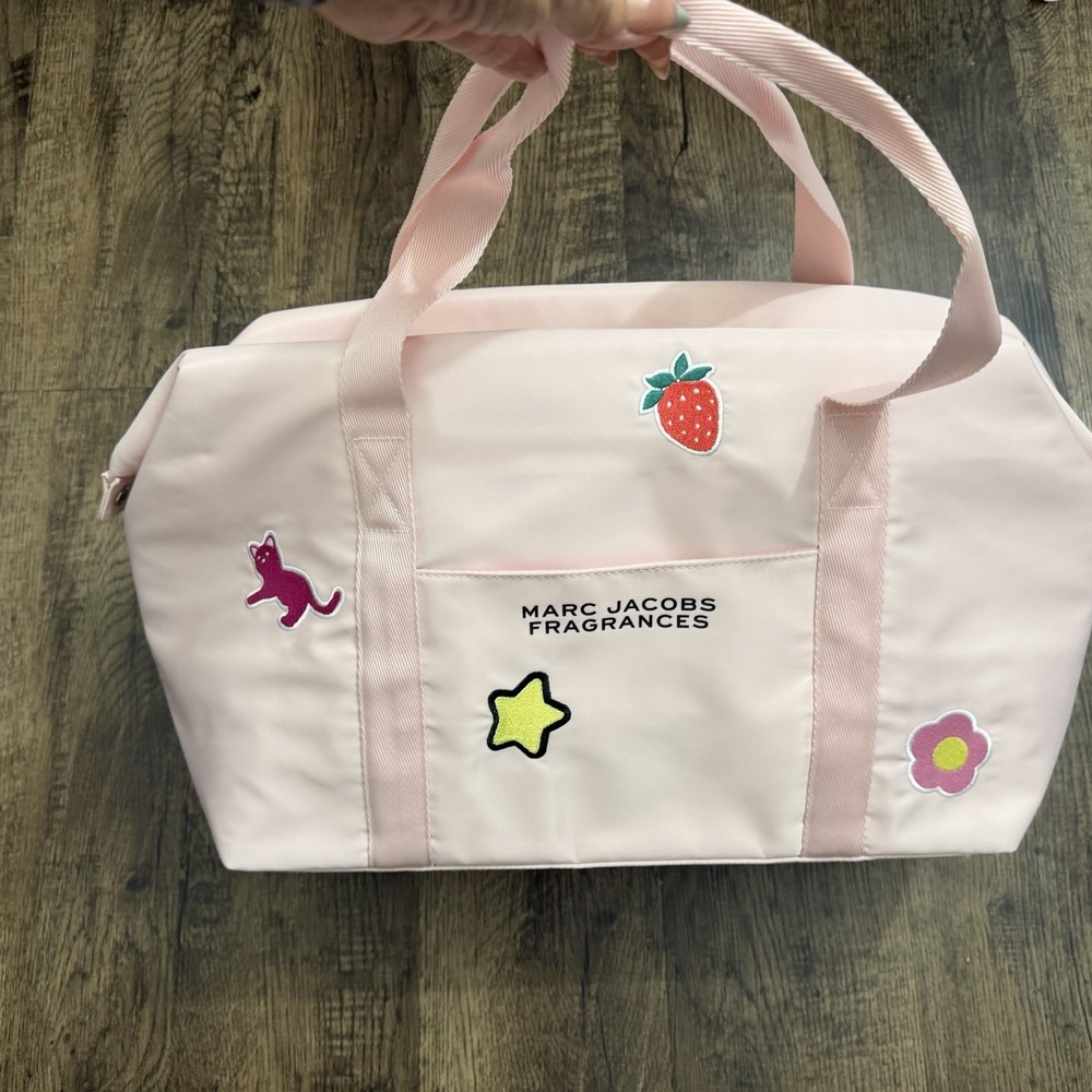 NWT Marc Jacobs Fragrances Pink Duffel Bag Star Cat Strawberry Appliqué Patches - Picture 5 of 11